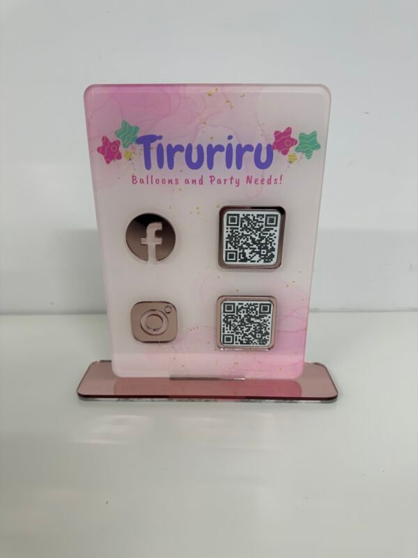Tabliczka z kodem QR