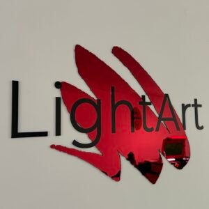 logo z plexi na ścianę